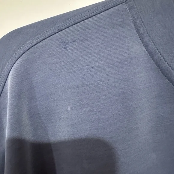 Lululemon Softstreme Perfectly Oversized Blue Crop Sweatshirt - Picture 3 of 3